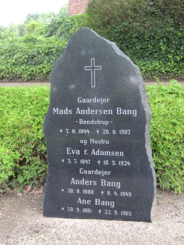 Mads Andersen Bang.jpg